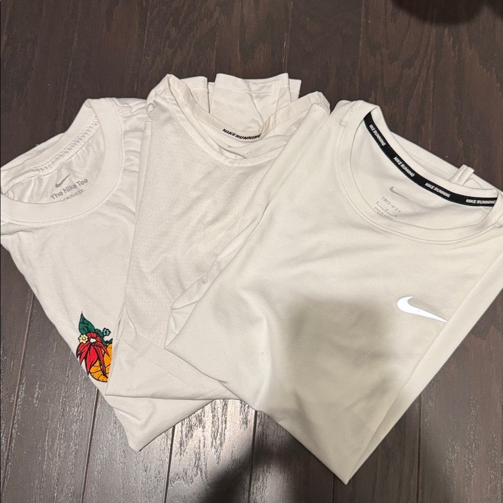 Set of 3 White, Nike Shirts